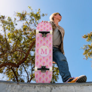 Skateboard Rosa feminista personalizado