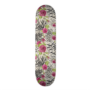 Skateboard Rosas en el modelo animal