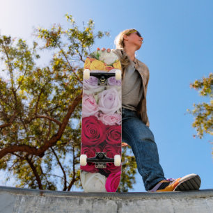 Skateboard Rosas mezcladas coloridas