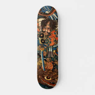 Skateboard Samurai japonés matando a un enorme pitón