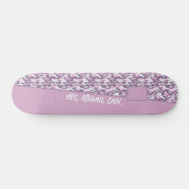 Skateboard Semi Camuflaje Gris y Rosa Tu Texto (Horz)