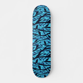 Skateboard Silhouette de árbol con pájaros