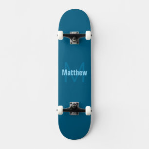 Skateboard Simple Monograma Personalizado en Negrita Nombre