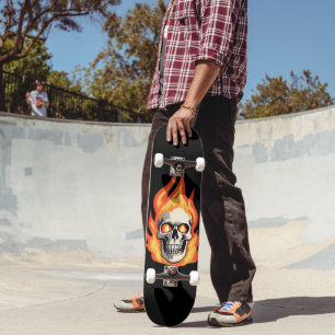 Skateboard Skeleton Skeleton en llamas retro muerto