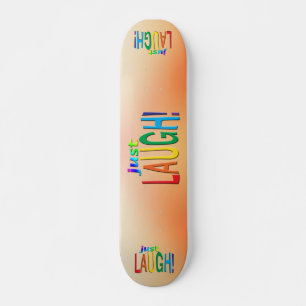 Skateboard Solo ríe