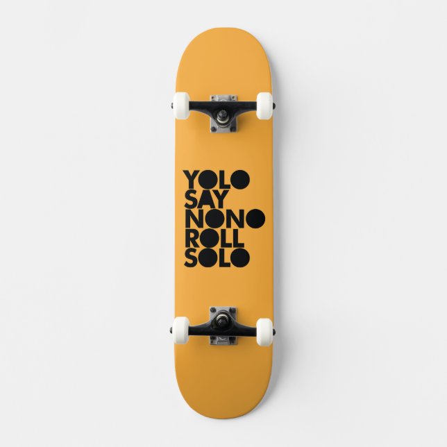 Skateboard Solo rollo YOLO rellenado (Anverso)