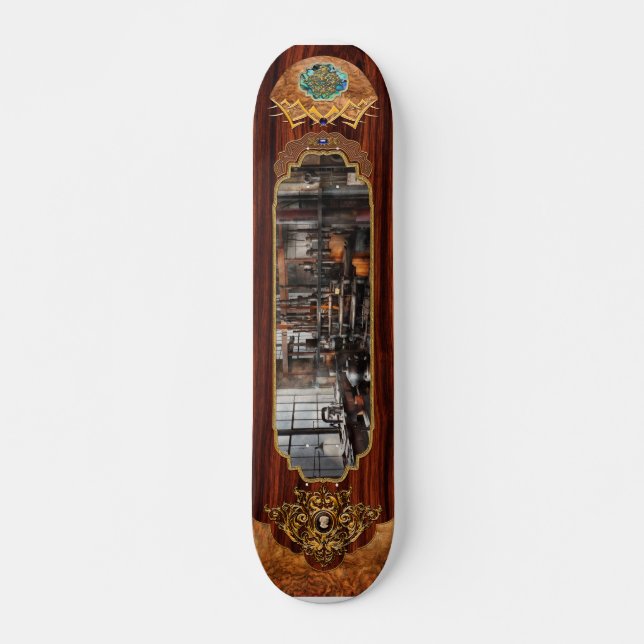 Skateboard Steampunk - Sala - Estudio Steampunk (Anverso )