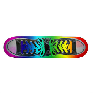 Skateboard Steppin en un arco iris 2