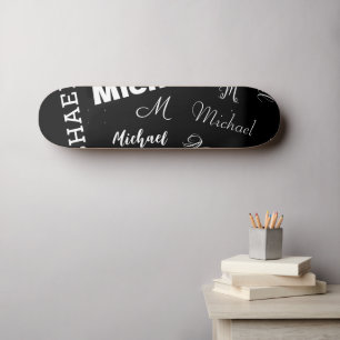 Skateboard Su nombre y patrón personalizado monograma negro