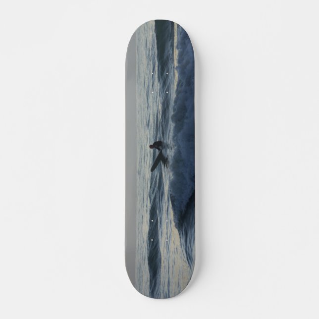 Skateboard Surfer Awaits (Anverso )
