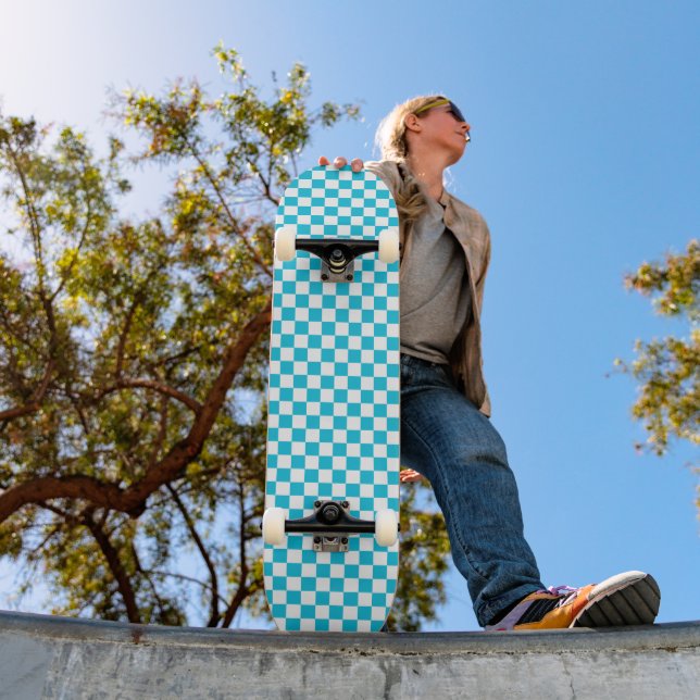 Skateboard Tablero de ajedrez clásico azul acuático (Exterior 1)