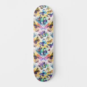 Skateboard Tablón de skate de collage de mariposa inspirado e