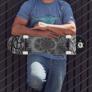 Skateboard Tablón de skate en espiral blanco y negro con esti