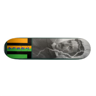 Skateboard Tesla, el hombre del relámpago