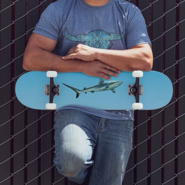 Skateboard Tiburón de arrecife - Diseño abstracto - Recortado (Exterior 3)