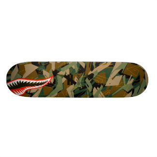 Skateboard Tiburón de la marca de Esvoir Camo