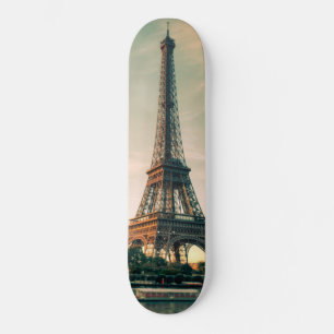 Skateboard Torre Eiffel arrojar almohada