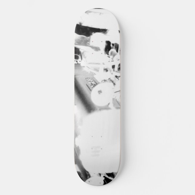 Skateboard Tractor Antiguo - negativo (Anverso)