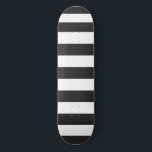 Skateboard Trazo de cebra<br><div class="desc">Piso de patinaje en rayas de cebra personalizado.</div>