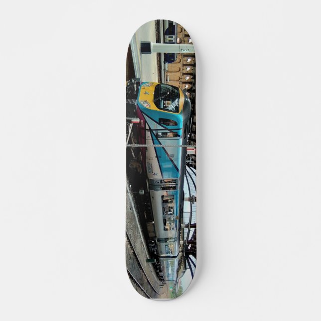 Skateboard Tren azul claro (Anverso )