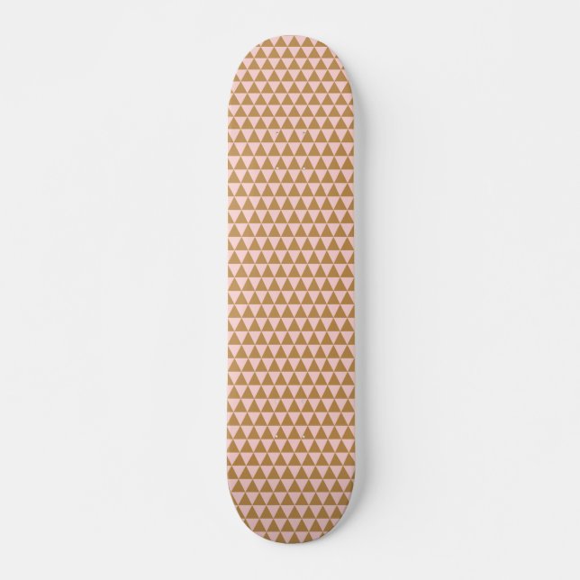 Skateboard Triángulos Teselados con clase dorada y rosa (Anverso )