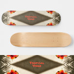 Skateboard Tropical Vibes<br><div class="desc">¡Siente las vibraciones tropicales! Inspirados en el origen del skateboarding en las aceras, el surf, las islas y la arena están incorporados en este diseño de skateboard. Marrón con toques de arena y flores de hibisco naranja, este patinador tiene un ambiente de isla hawaiana que está listo para personalizar con...</div>