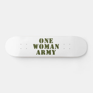 SKATEBOARD UN EJÉRCITO MUJER