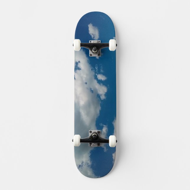 Skateboard Un lado de la nube (Anverso)