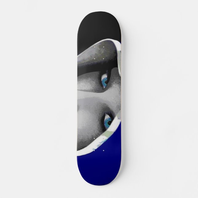 Skateboard Una especie de pizarra que pide atención. (Anverso)