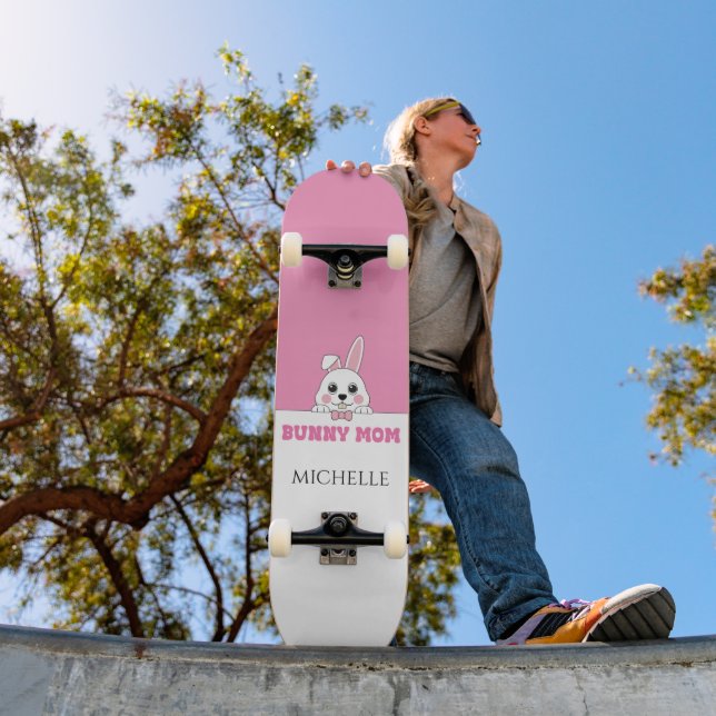 Skateboard Una linda mamá conejita rosada personalizada (Exterior 1)