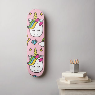 Skateboard Unicornio arcoiris