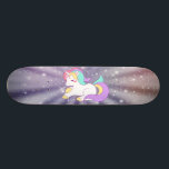 Skateboard Unicornio, Arcoiris, Galaxia<br><div class="desc">Cute unicornio sobre fondo galáctico.</div>