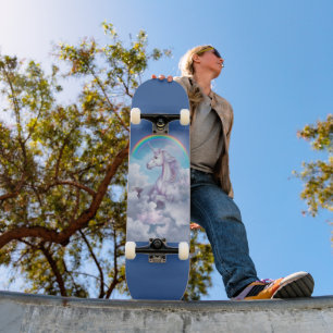 Skateboard Unicornio en las Nubes
