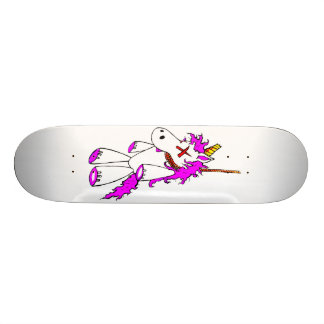 SKATEBOARD UNICORNIO MUERTO