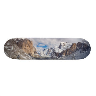 Skateboard Valle de Yosemite en nieve