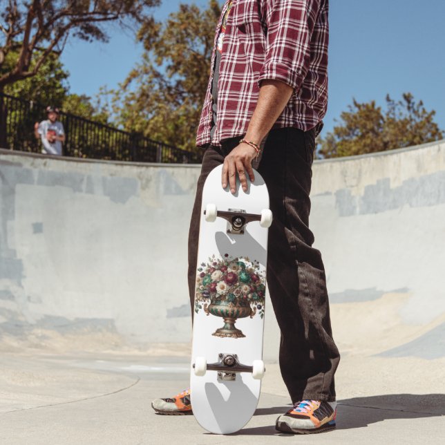 Skateboard Victorian Bavaria Floral Vase (Exterior 2)