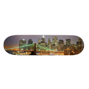 Skateboard Vista del Lower Manhattan y del puente de Brooklyn