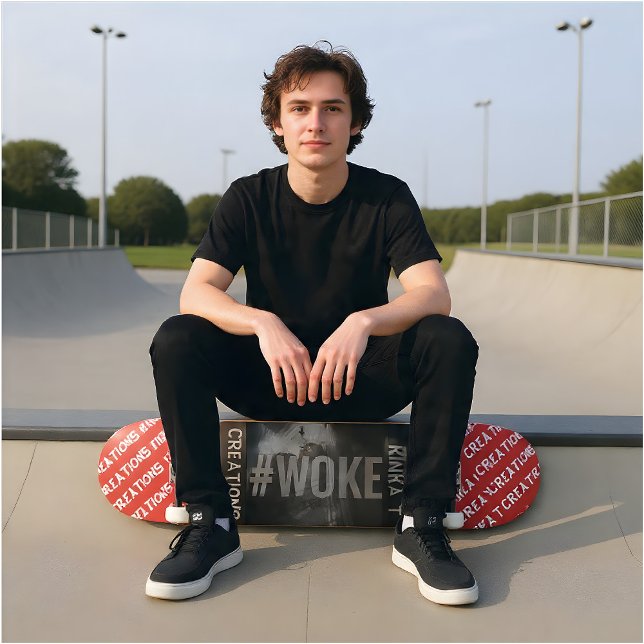 Skateboard #WOKE Rojo (Subido por el creador)