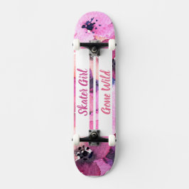 Skater Chica Gone Wild Skateboard