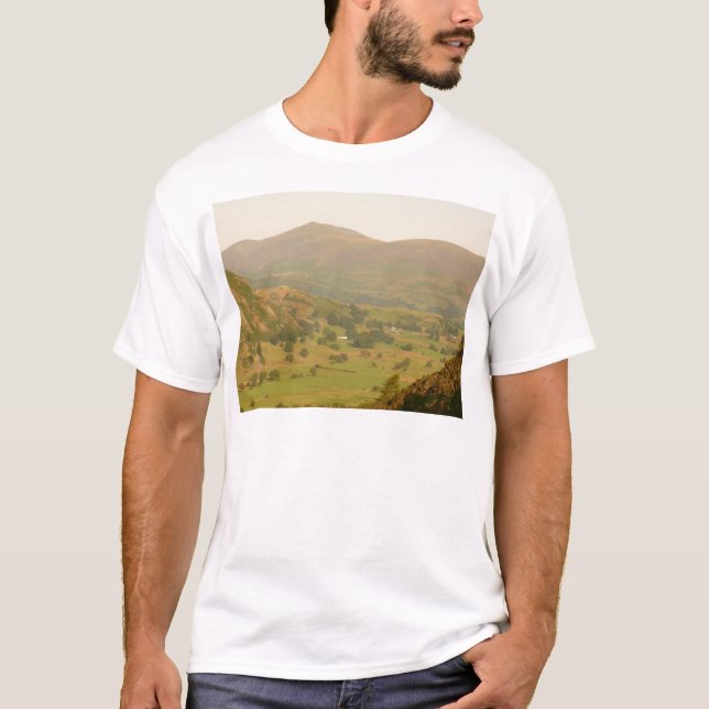 Skiddaw y St John en la camiseta del valle (Anverso)