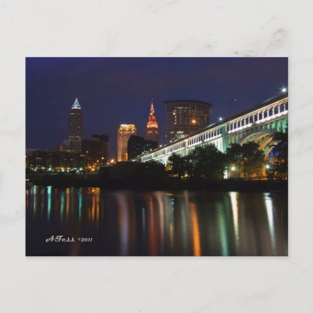 Skyline de la tarjeta postal Cleveland (Anverso)
