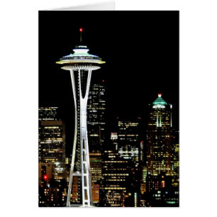 Skyline Seattle por la noche, con la aguja espacia