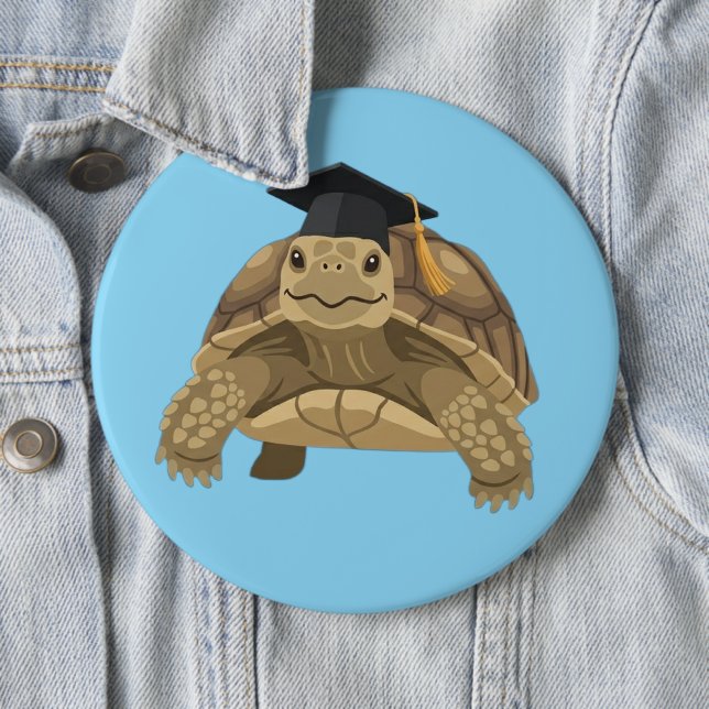 Slow Steady Grad Pin - Tortuga Botón Personalizado (In situ)