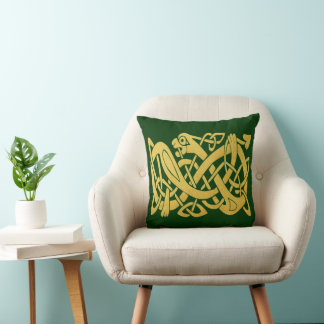 Snake de oro celta en Cojín decorativo verde oscur