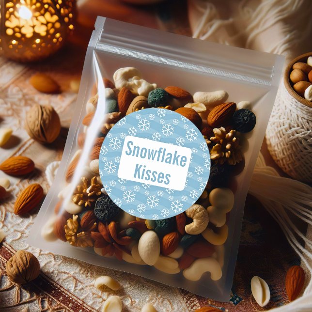 Snowflake besa a pegatinas de vacaciones de invier (Snowflake kisses blue winter holiday stickers)