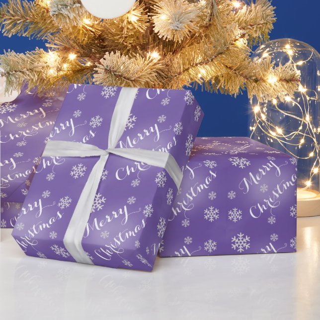 Snowflake Feliz Navidad Papel envuelto en morado (Vacaciones)