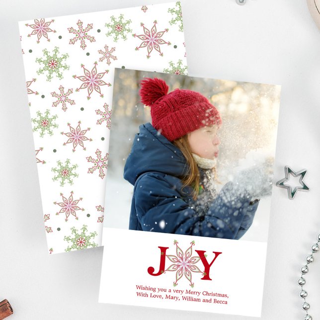 Snowflake Joy Navidad Tarjeta fotográfica Cuta 1 f (Joy typography photo card with red and green snowflake pattern,)