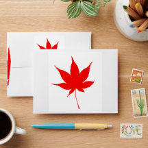 Sobre de boda con patrón de hoja de otoño