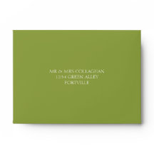 Sobre floreciente de la invitación del boda del