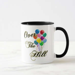 Sobre las tazas del cumpleaños de la colina y las